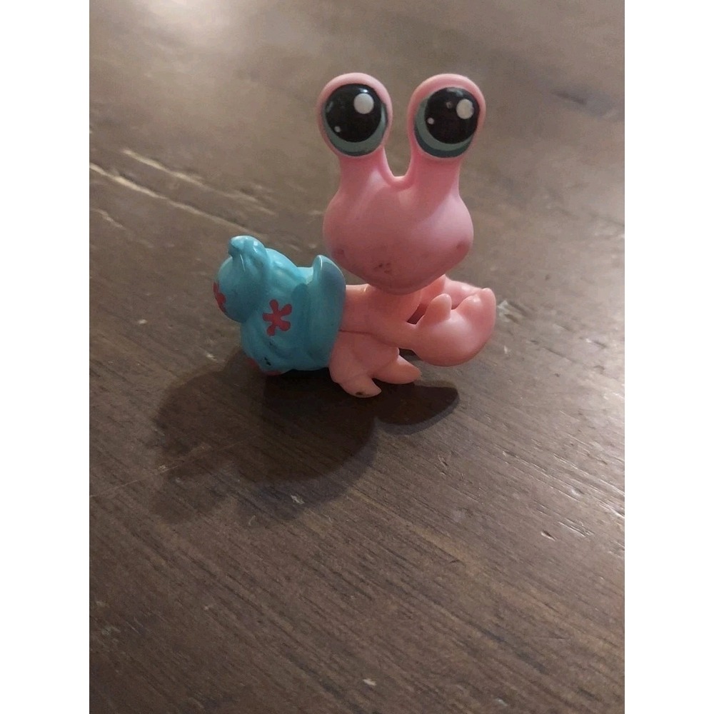Littlest Pet Shop LPS #1403 Hermit Crab Pink With‎ Blue Eyes Preowned
